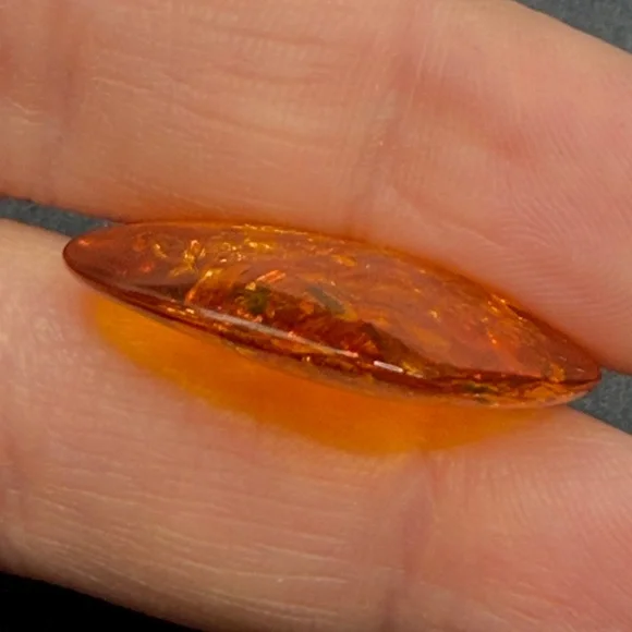 Vintage Amber Heart Shaped Jewelry Pendant Charm, Sterling Silver 925 Bail - Picture 5 of 10